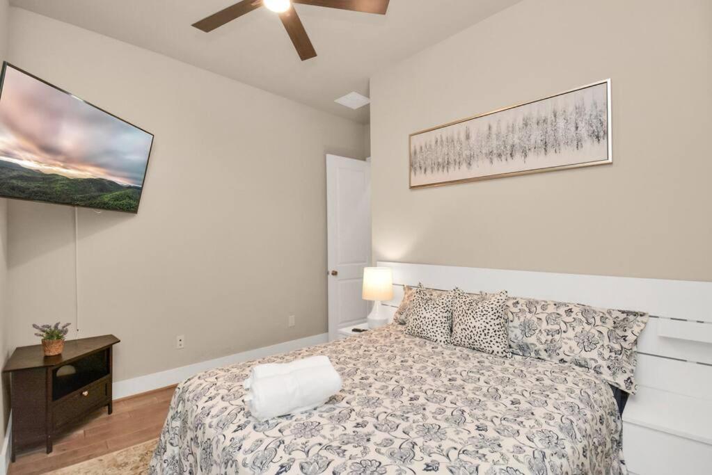 Beautiful Luxurious Houston Galleria Home Bagian luar foto
